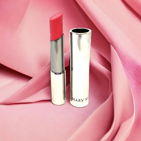 Wild About Pink True Dimensions Lipstick - Discontinued Mary Kay - Picture 3 of 6